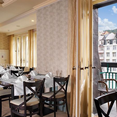 EA Hotel Mozart Karlovy Vary Exterior foto