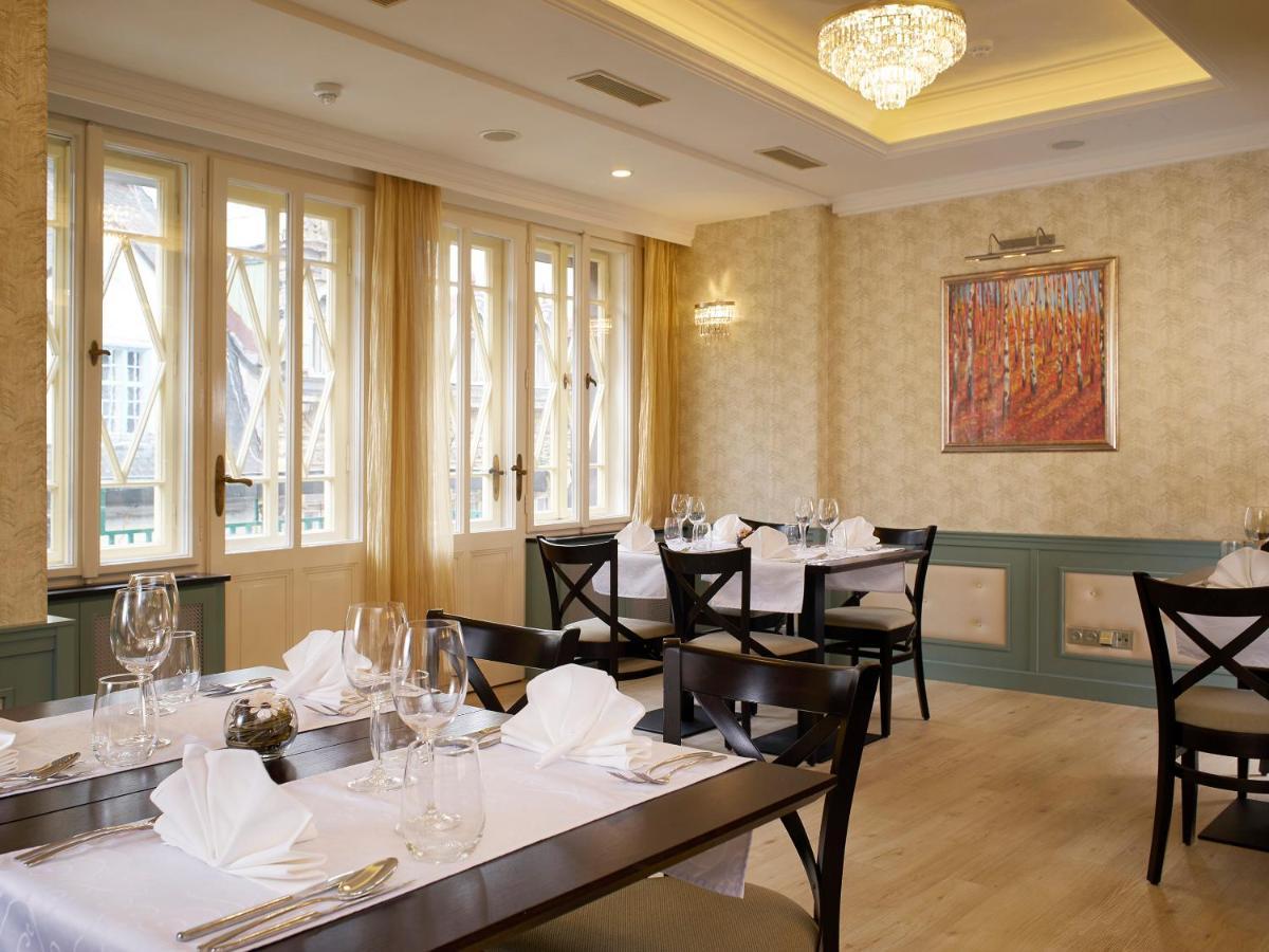 EA Hotel Mozart Karlovy Vary Exterior foto