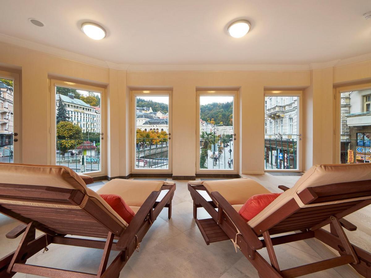 EA Hotel Mozart Karlovy Vary Exterior foto
