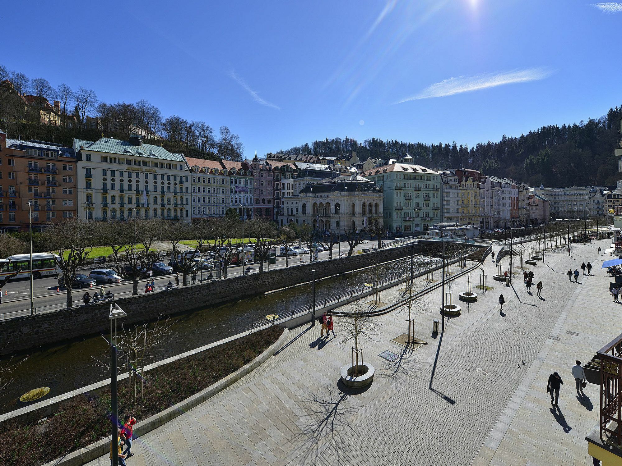 EA Hotel Mozart Karlovy Vary Exterior foto